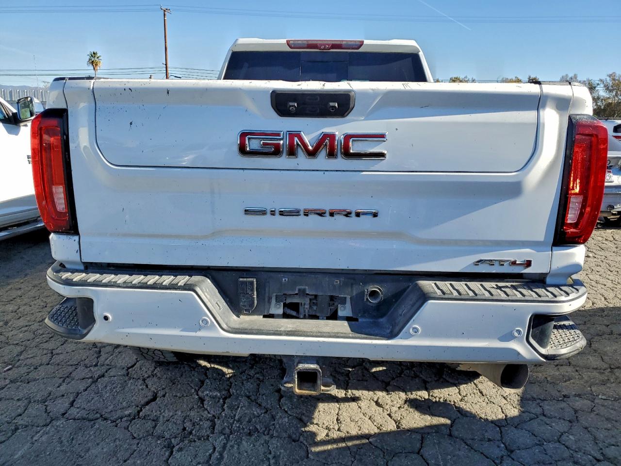 2020 GMC SIERRA