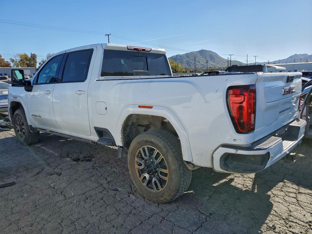 2020 GMC SIERRA