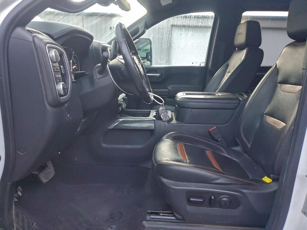 2020 GMC SIERRA