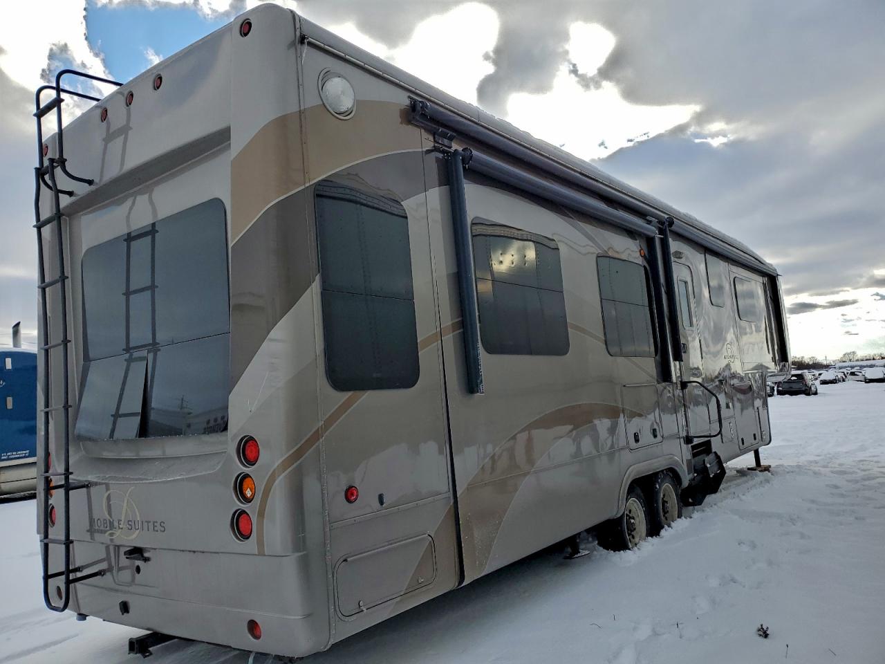 2014 DRV MOBIL SUIT