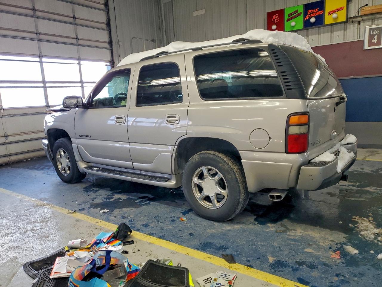 2004 GMC YUKON