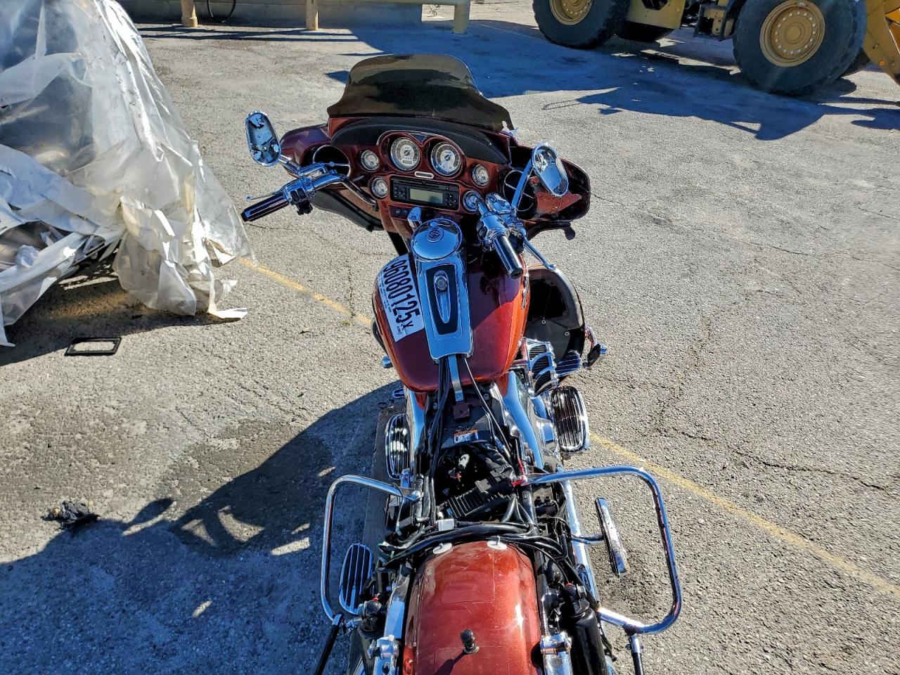 2010 HARLEY DAVIDSON FLSE