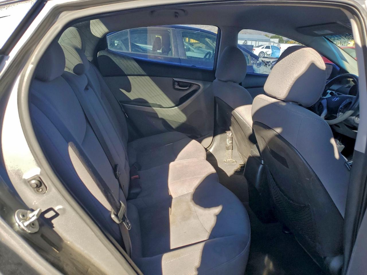 2014 HYUNDAI ELANTRA