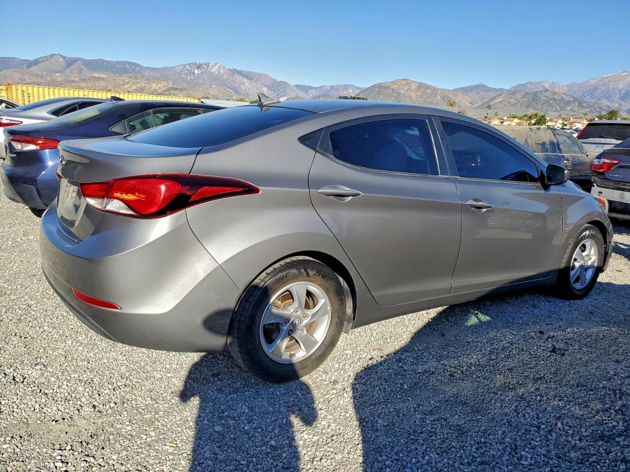 2014 HYUNDAI ELANTRA