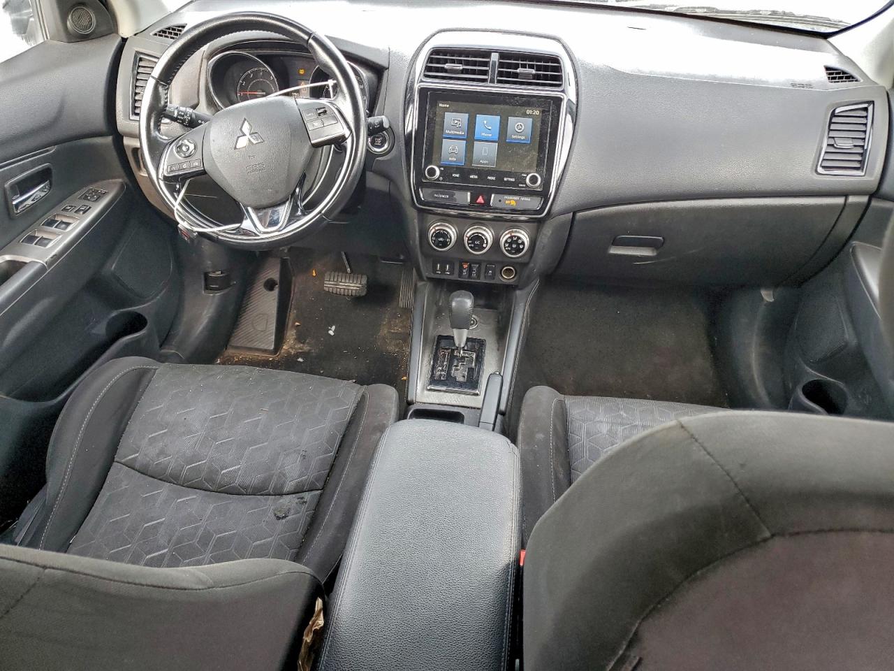 2020 MITSUBISHI OUTLANDER