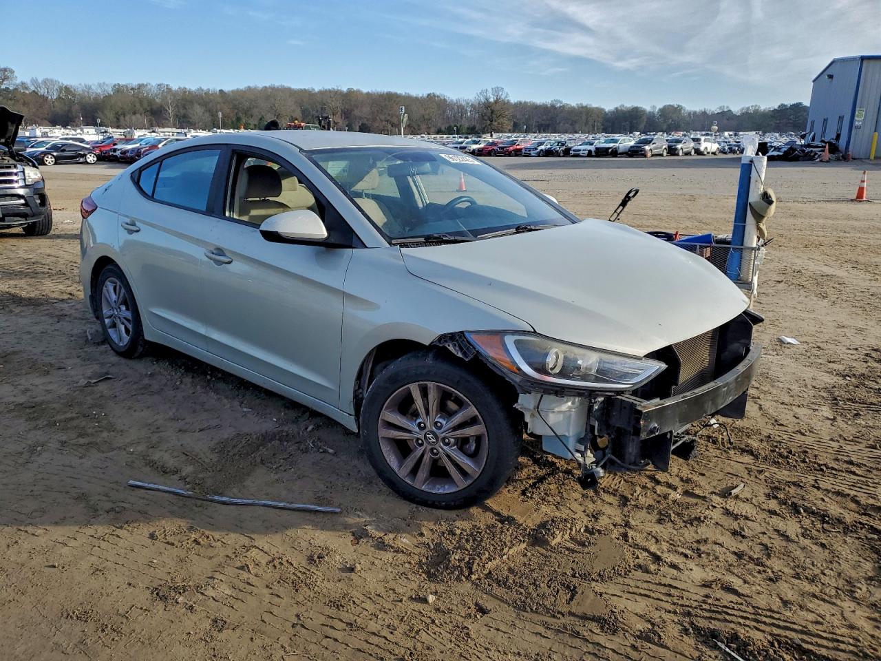 2017 HYUNDAI ELANTRA
