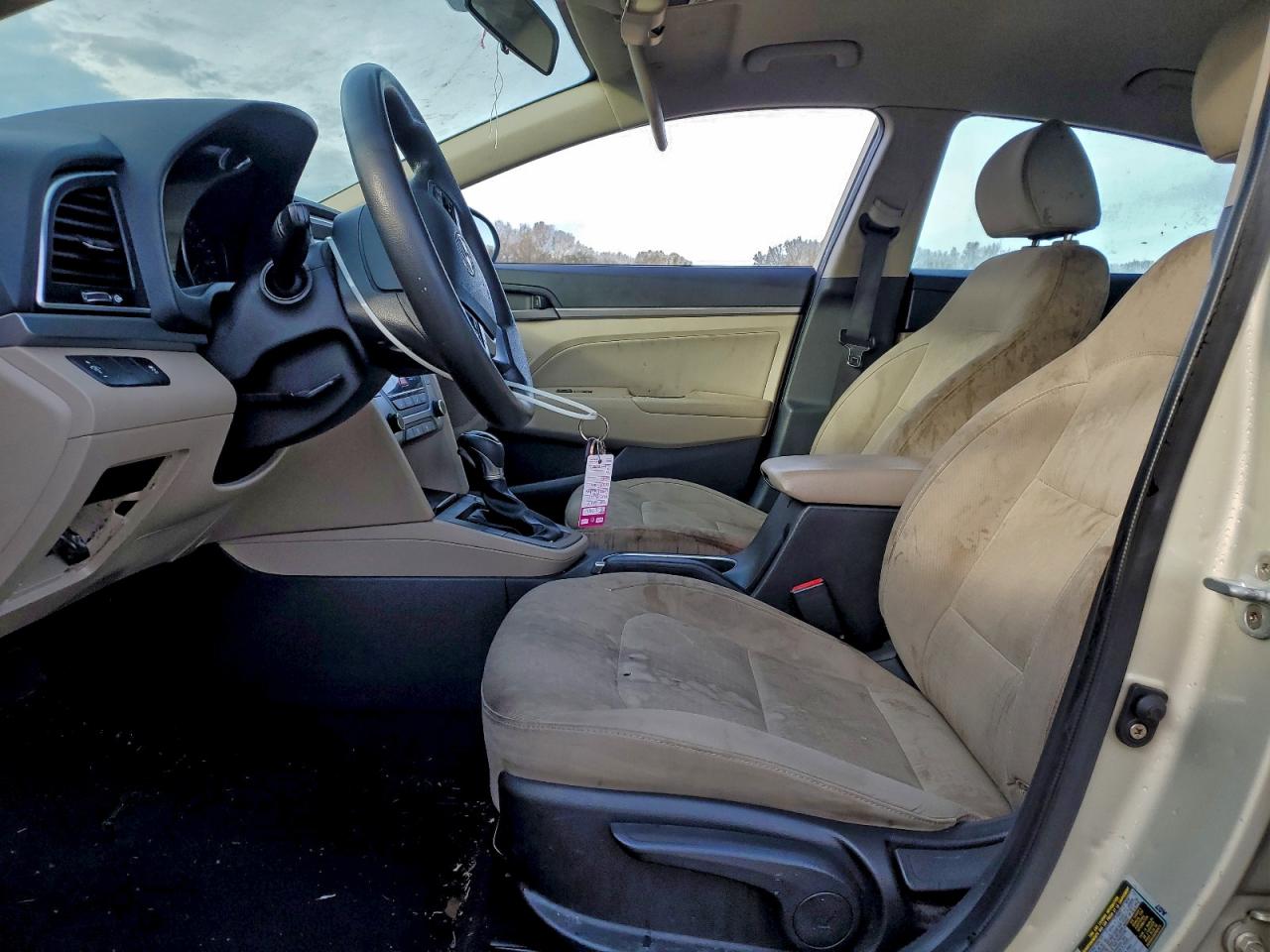 2017 HYUNDAI ELANTRA