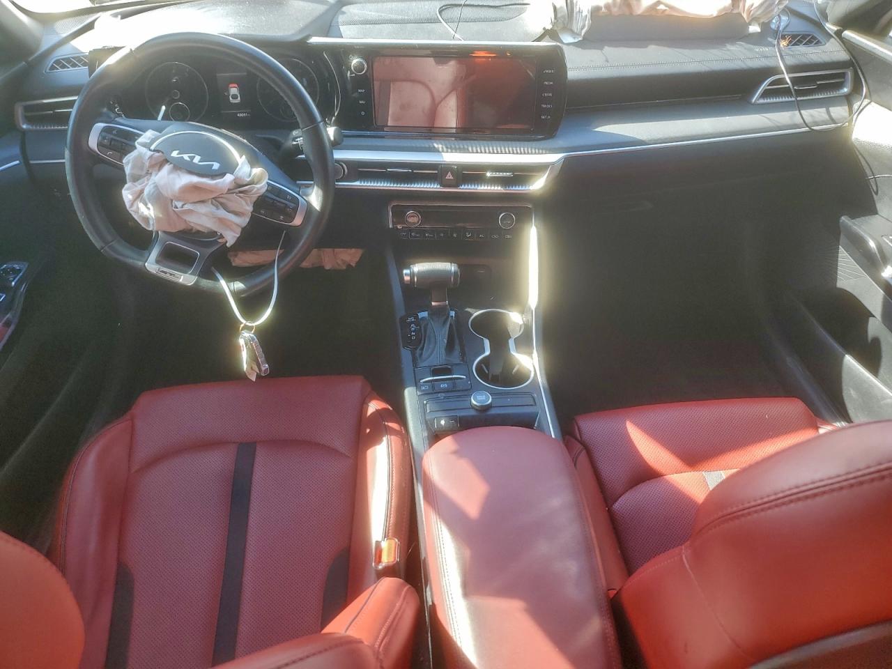 2023 KIA K5