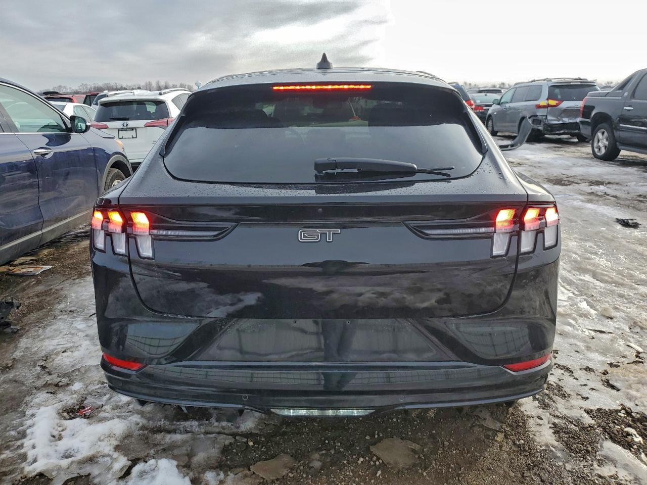 2023 FORD MUSTANG