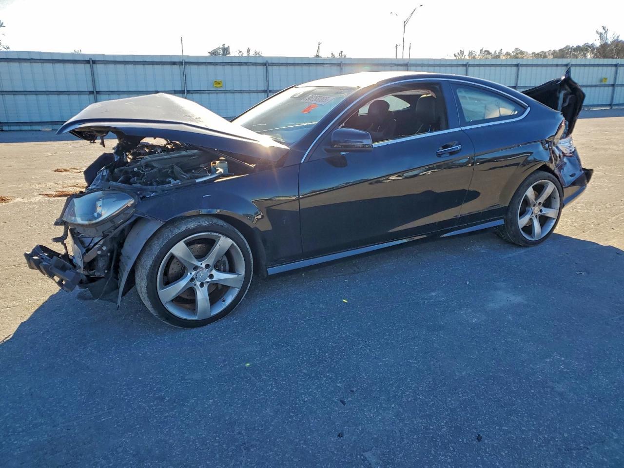 2014 MERCEDES-BENZ C-CLASS
