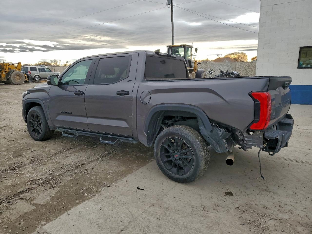 2022 TOYOTA TUNDRA