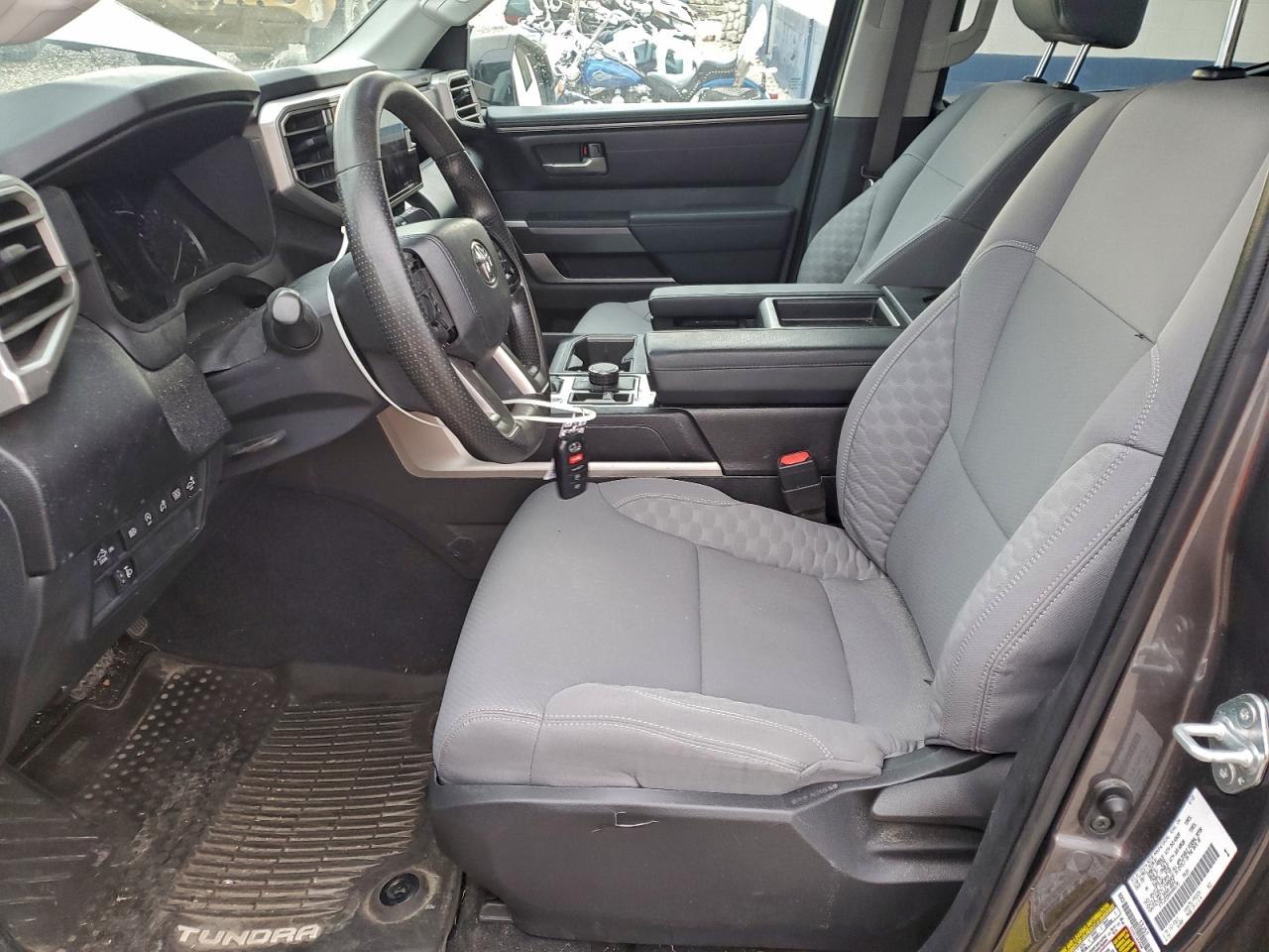 2022 TOYOTA TUNDRA