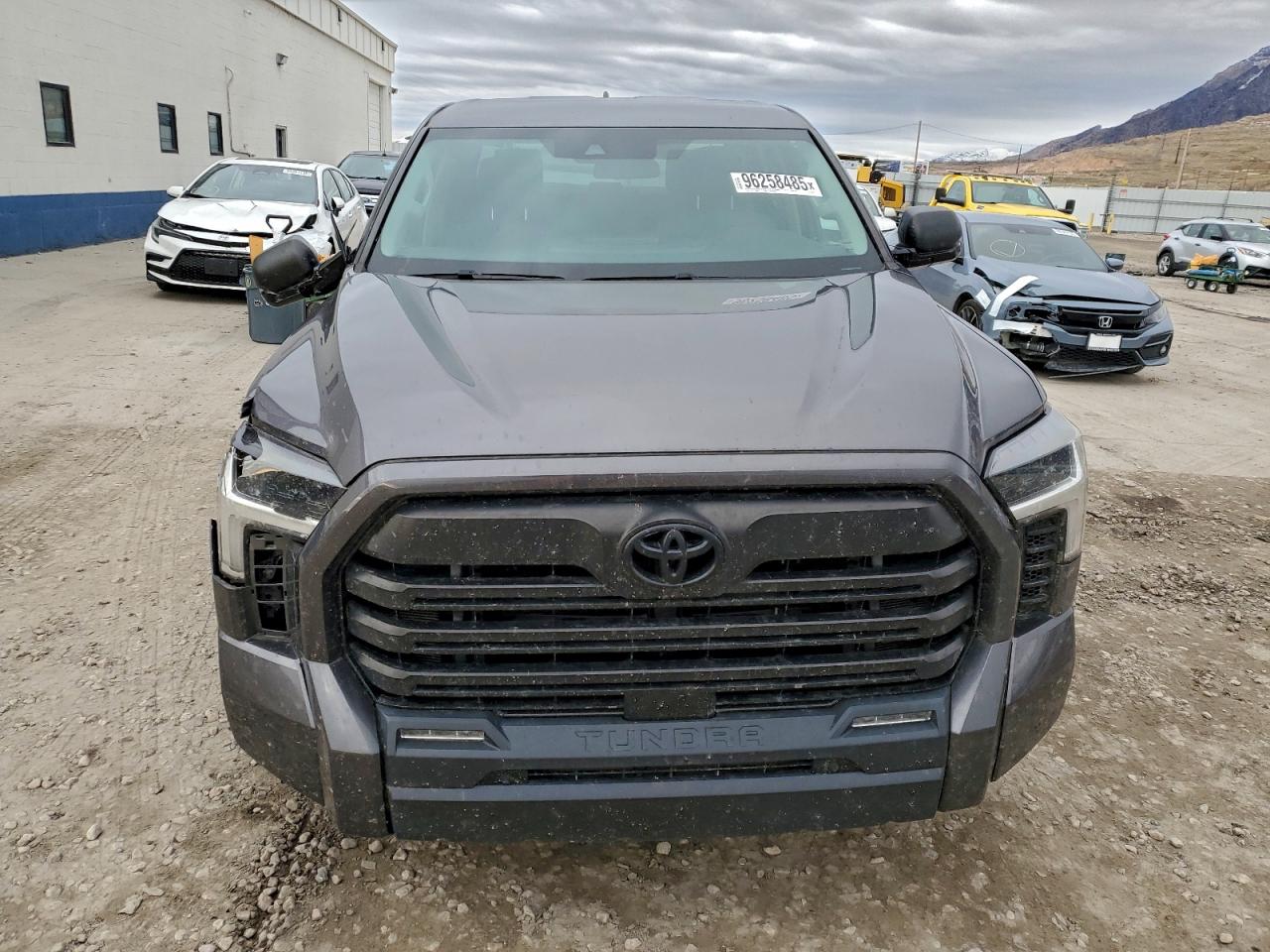 2022 TOYOTA TUNDRA