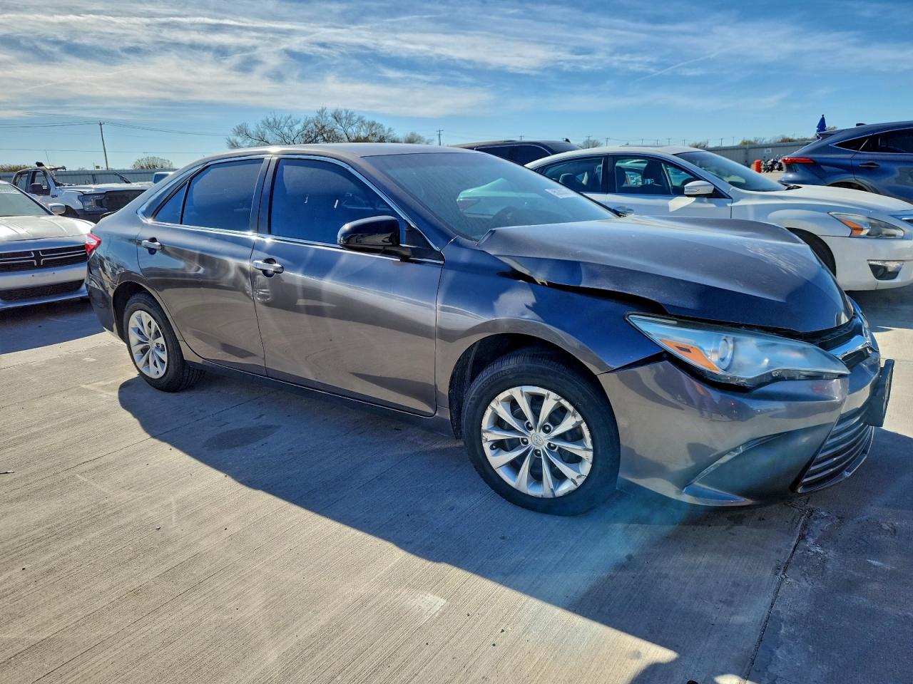 2016 TOYOTA CAMRY