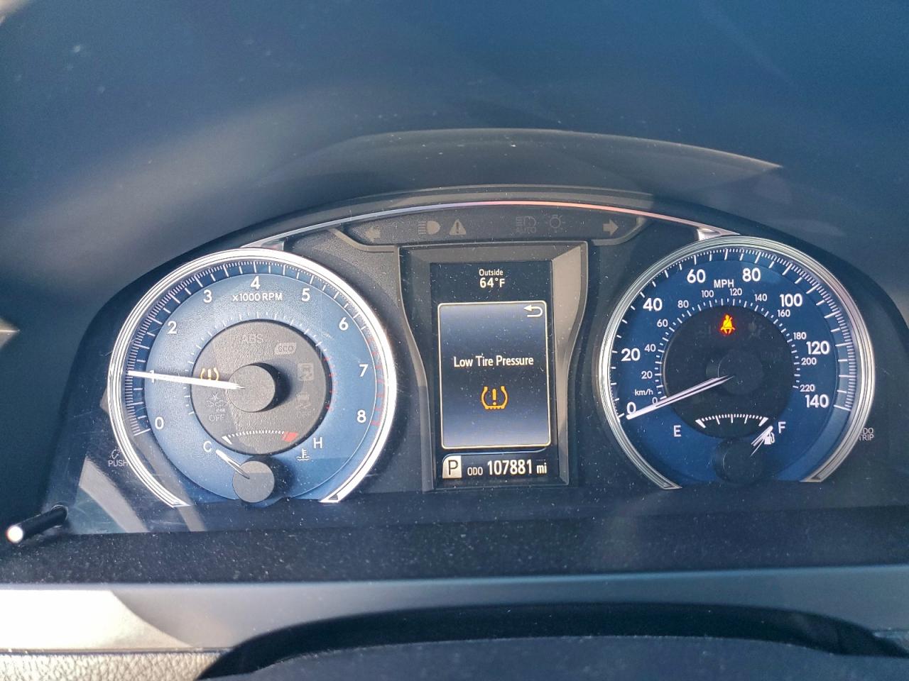 2016 TOYOTA CAMRY