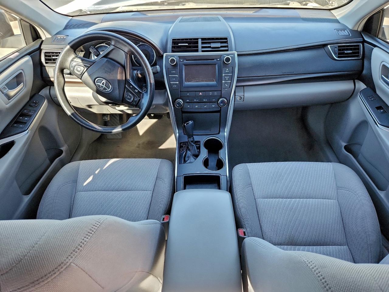 2016 TOYOTA CAMRY