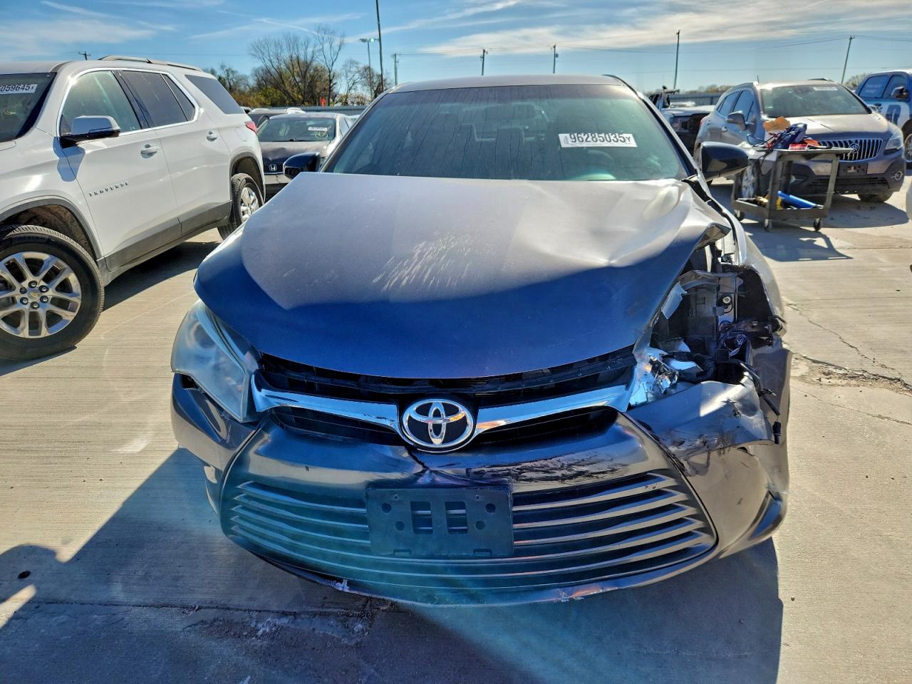 2016 TOYOTA CAMRY
