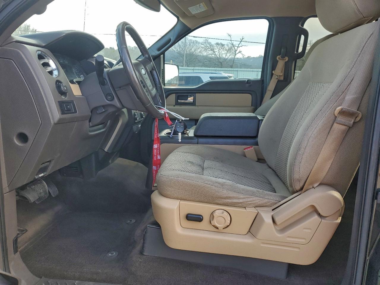 2013 FORD F150