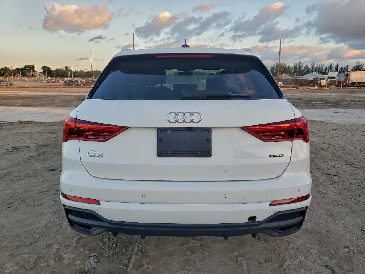 2023 AUDI Q3