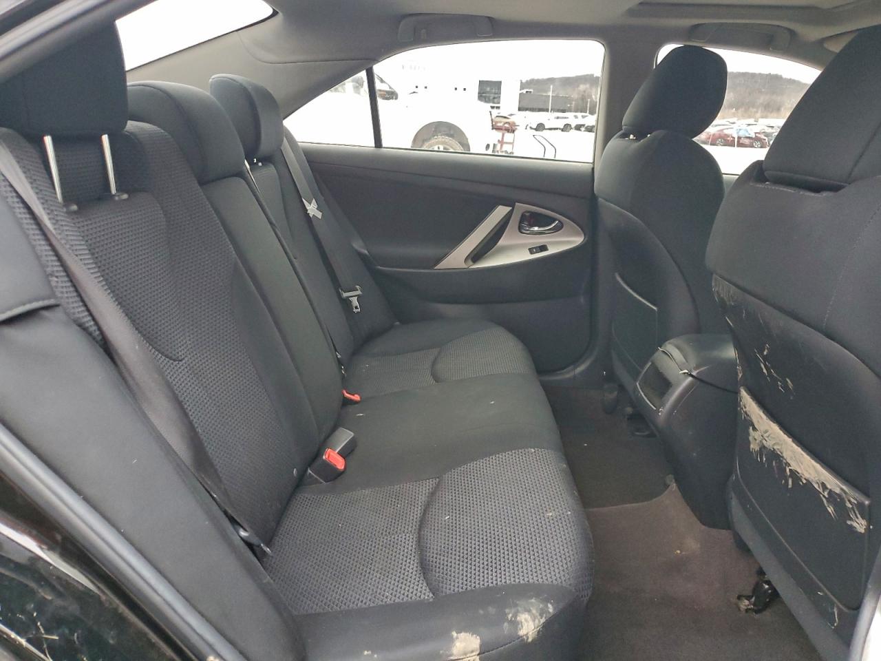 2011 TOYOTA CAMRY