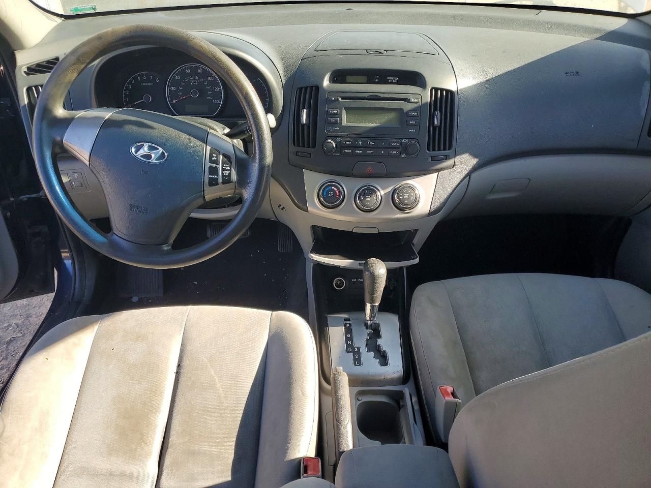 2010 HYUNDAI ELANTRA