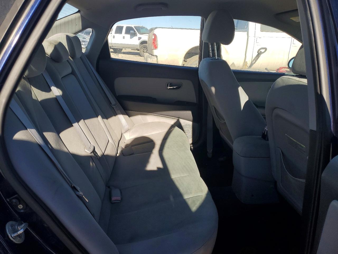 2010 HYUNDAI ELANTRA