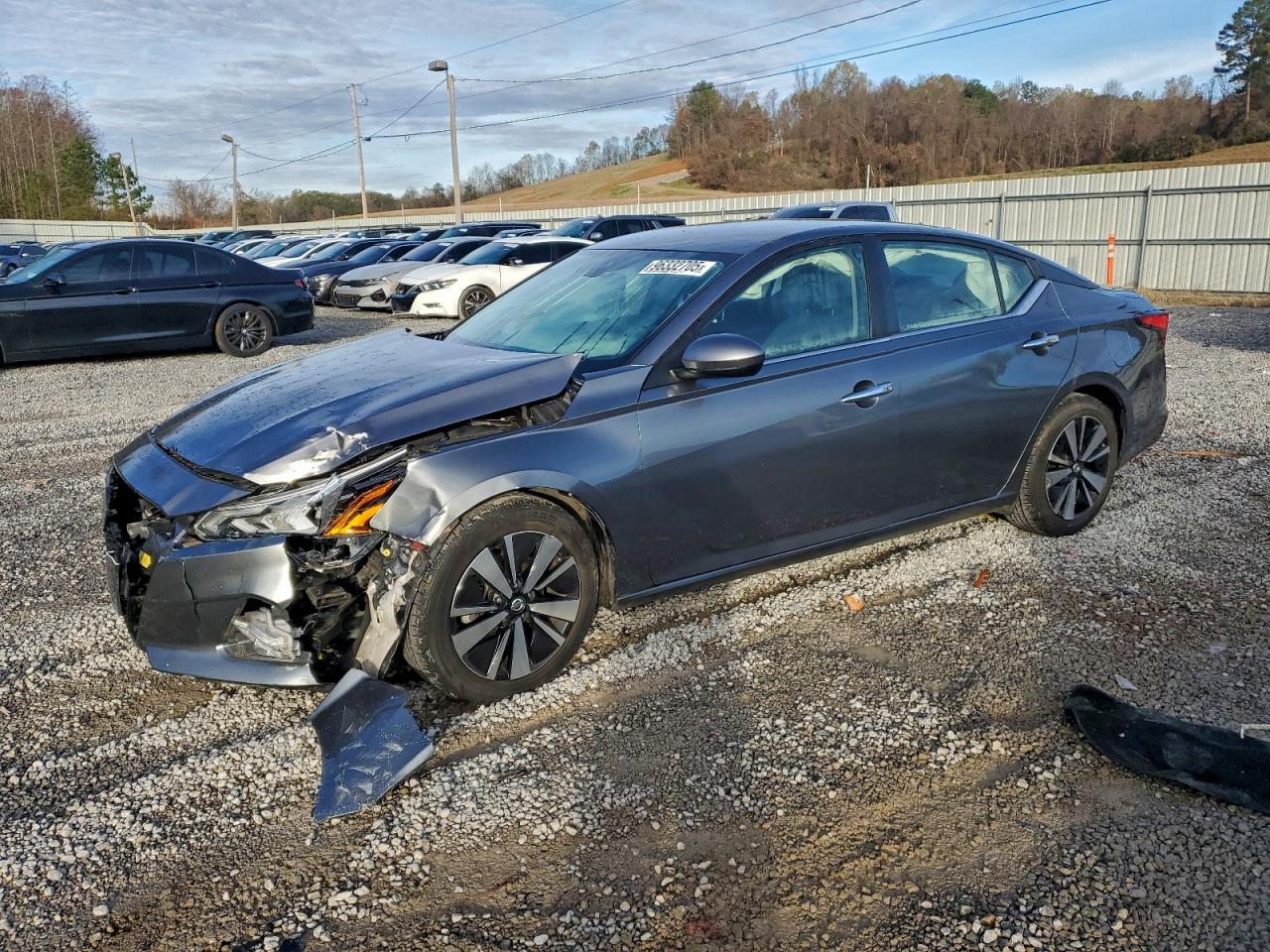 2021 NISSAN ALTIMA