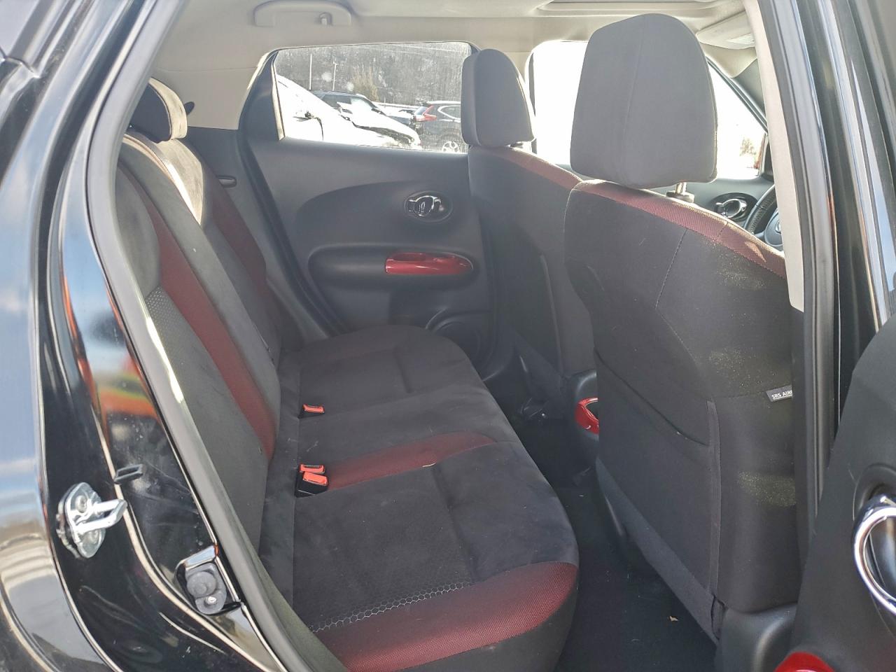 2015 NISSAN JUKE