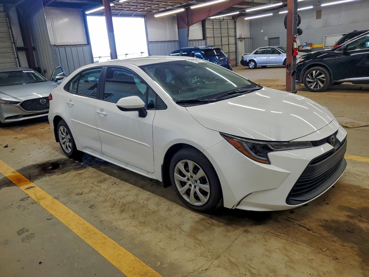 2025 TOYOTA COROLLA