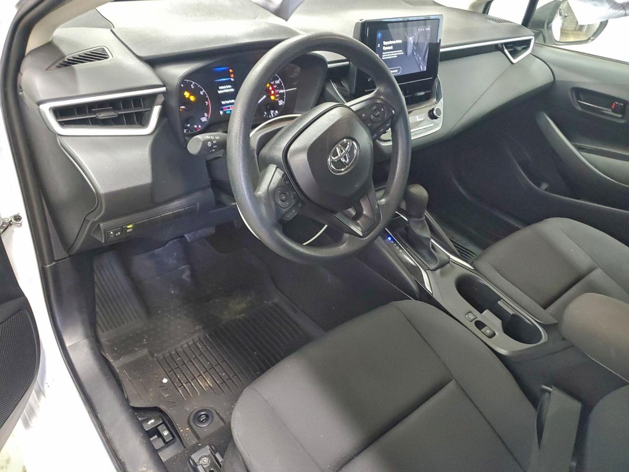 2025 TOYOTA COROLLA