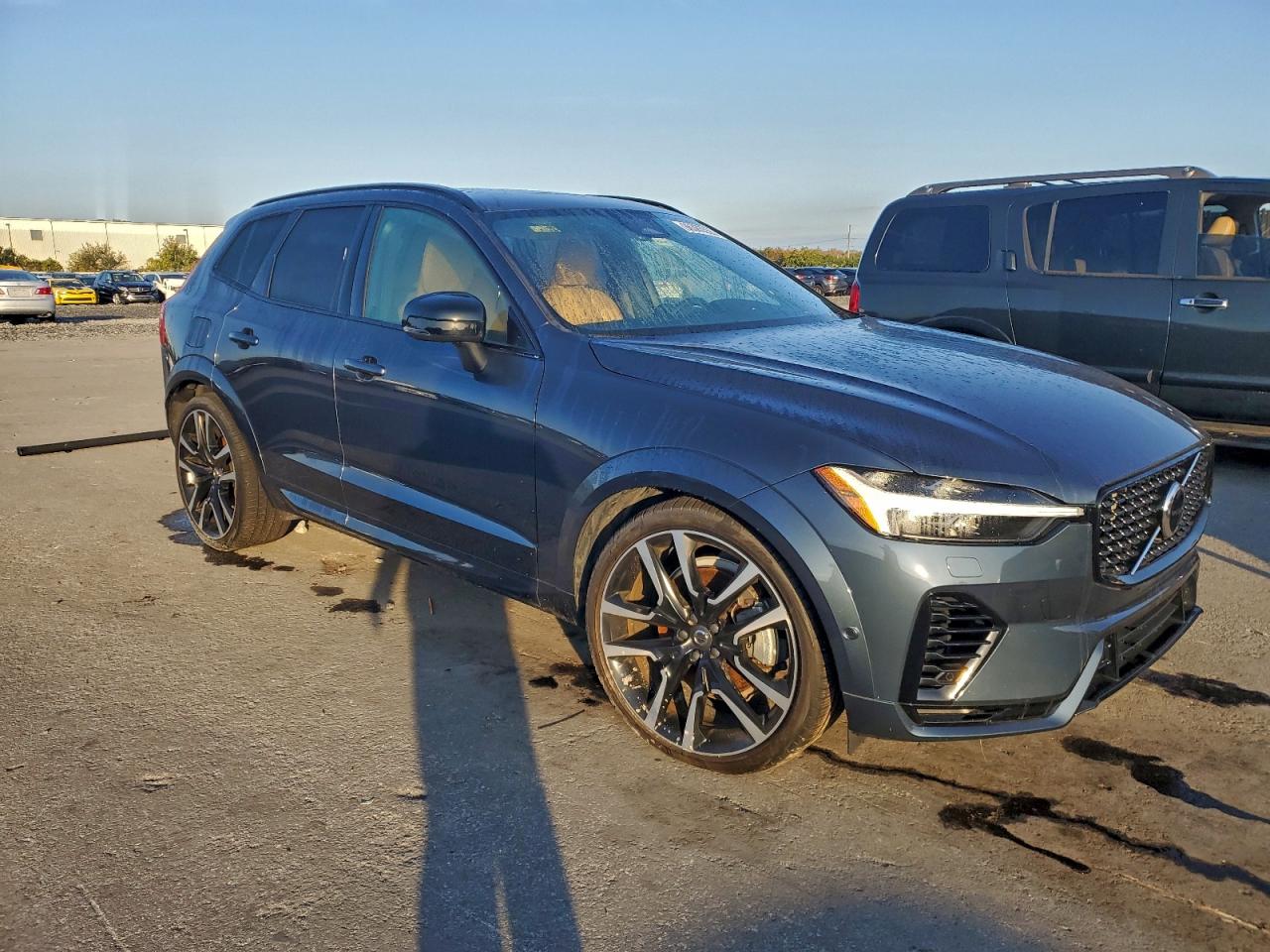 2024 VOLVO XC60 ULTIM