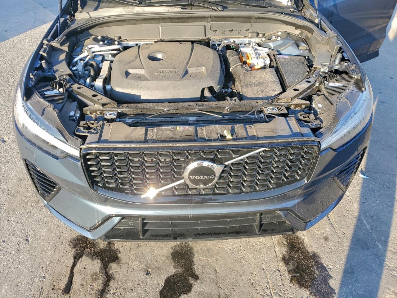 2024 VOLVO XC60 ULTIM