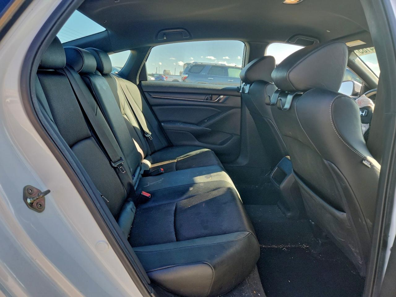 2019 HONDA ACCORD