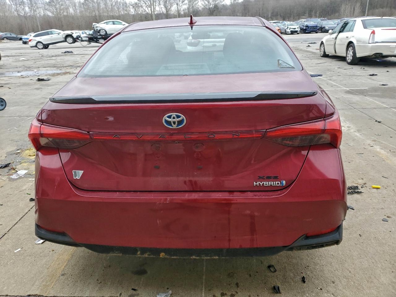 2019 TOYOTA AVALON