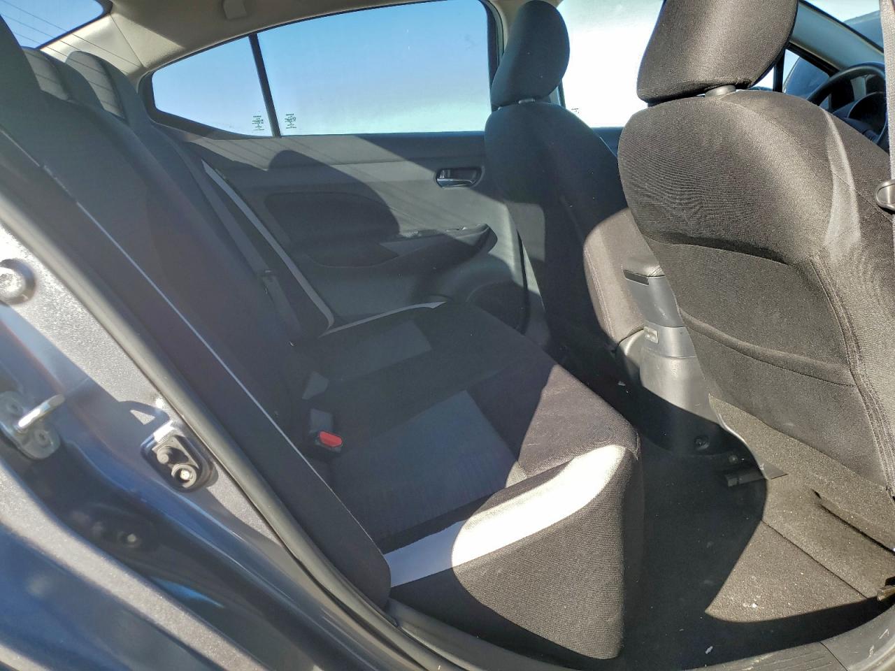 2021 NISSAN VERSA