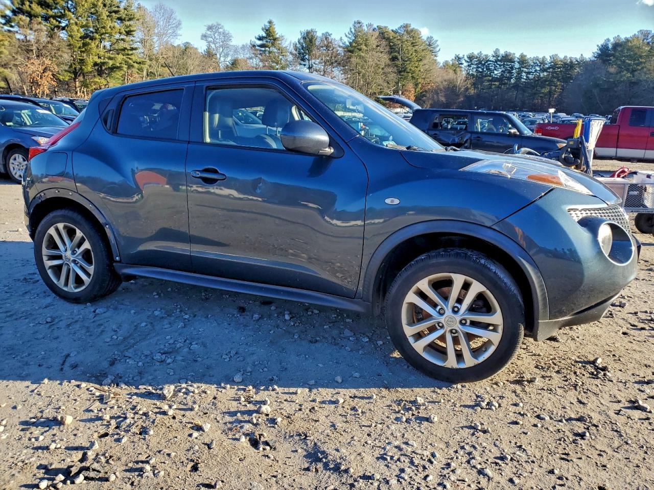 2013 NISSAN JUKE