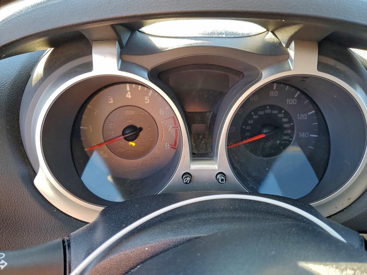 2013 NISSAN JUKE
