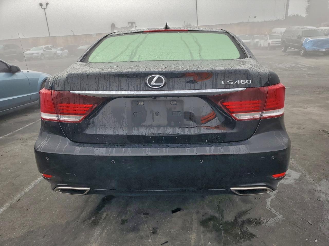2016 LEXUS LS460
