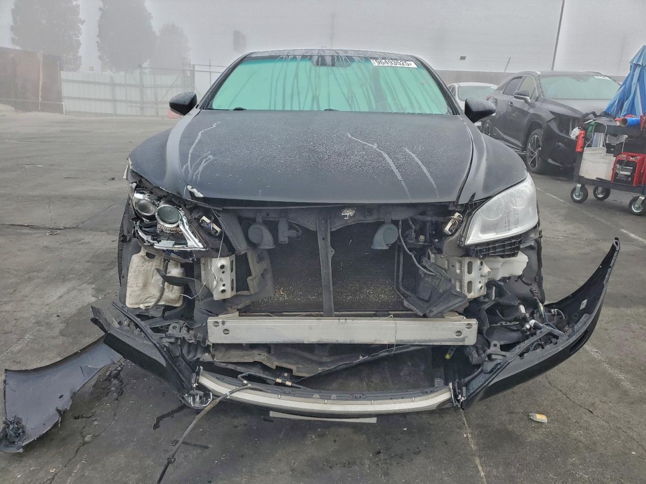 2016 LEXUS LS460