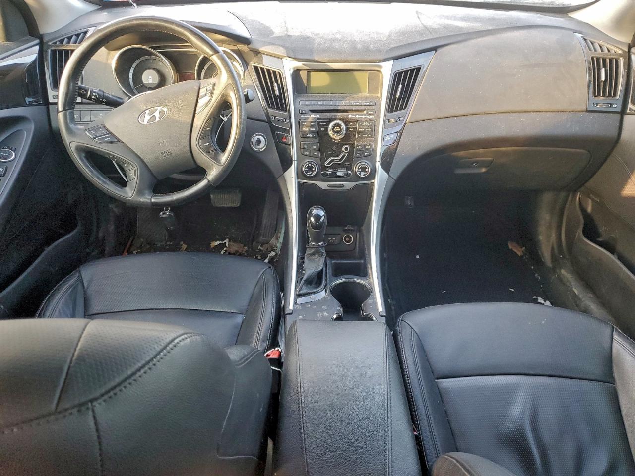 2011 HYUNDAI SONATA