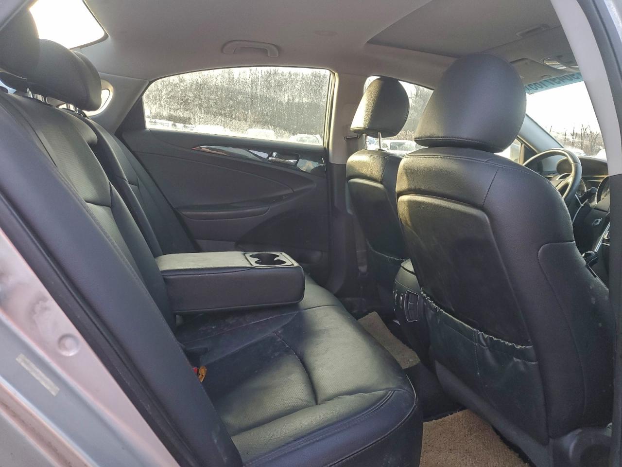 2011 HYUNDAI SONATA