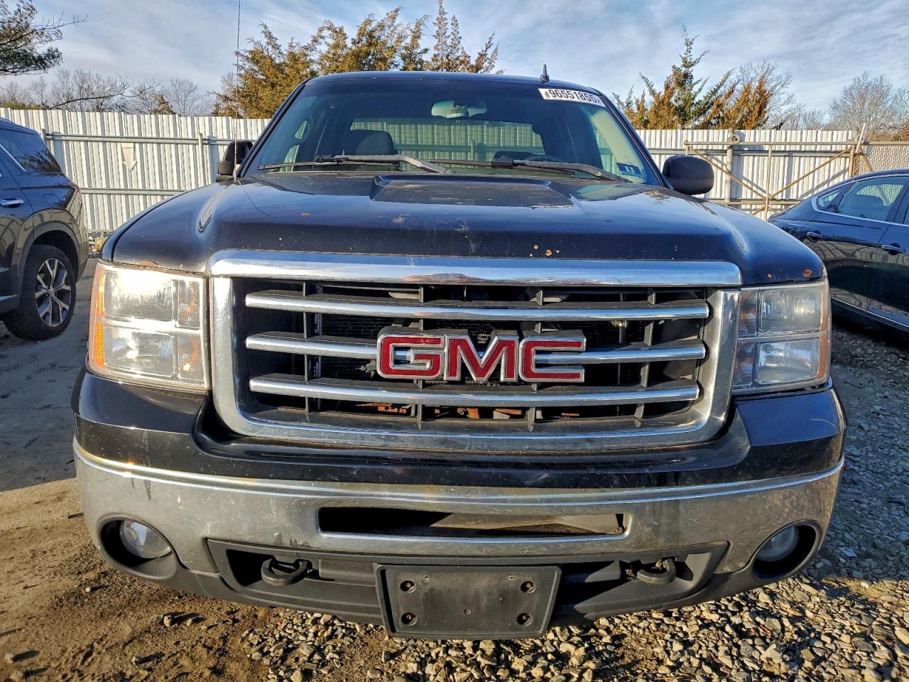 2013 GMC SIERRA