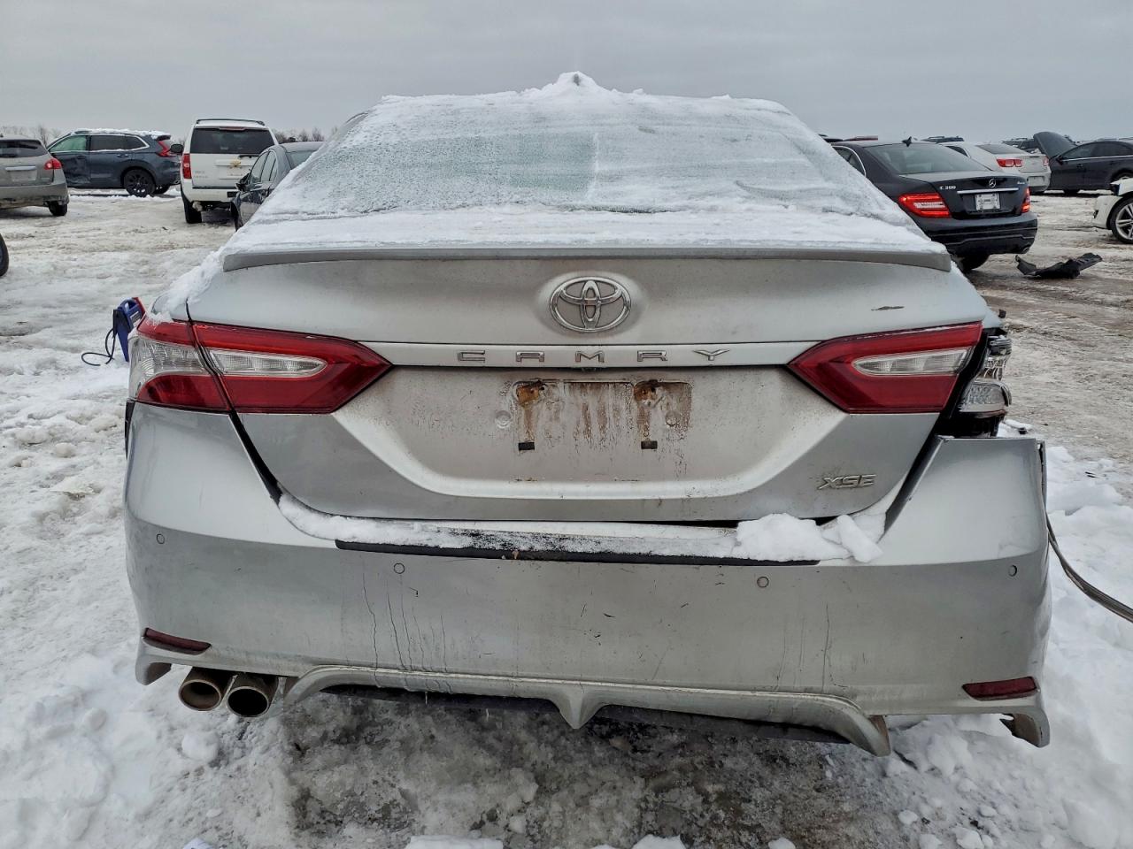 2018 TOYOTA CAMRY
