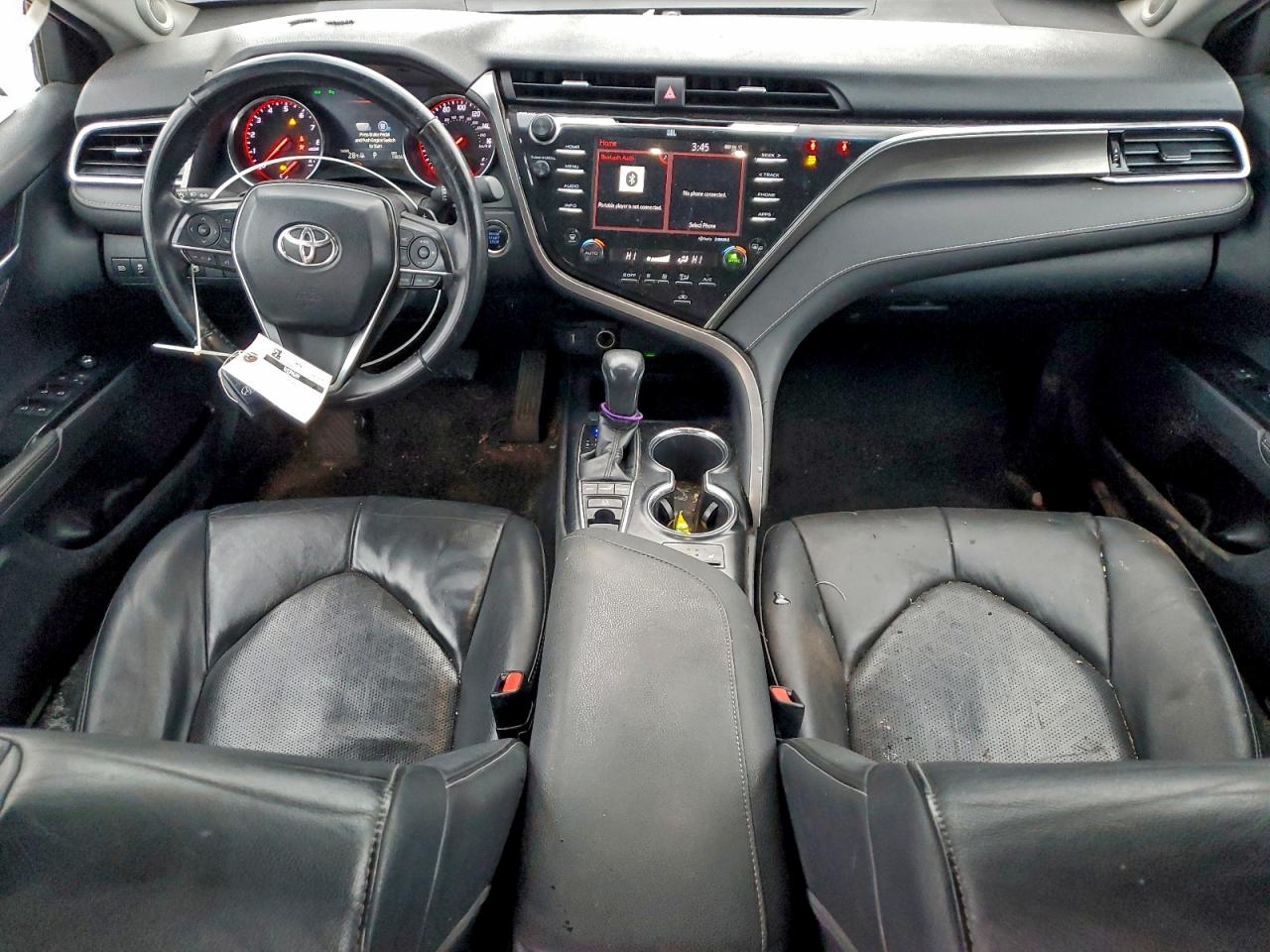 2018 TOYOTA CAMRY
