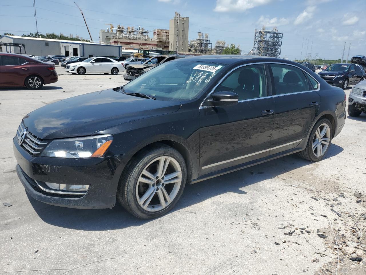 2013 VOLKSWAGEN PASSAT