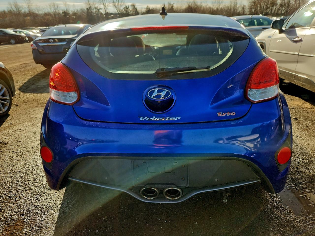 2013 HYUNDAI VELOSTER