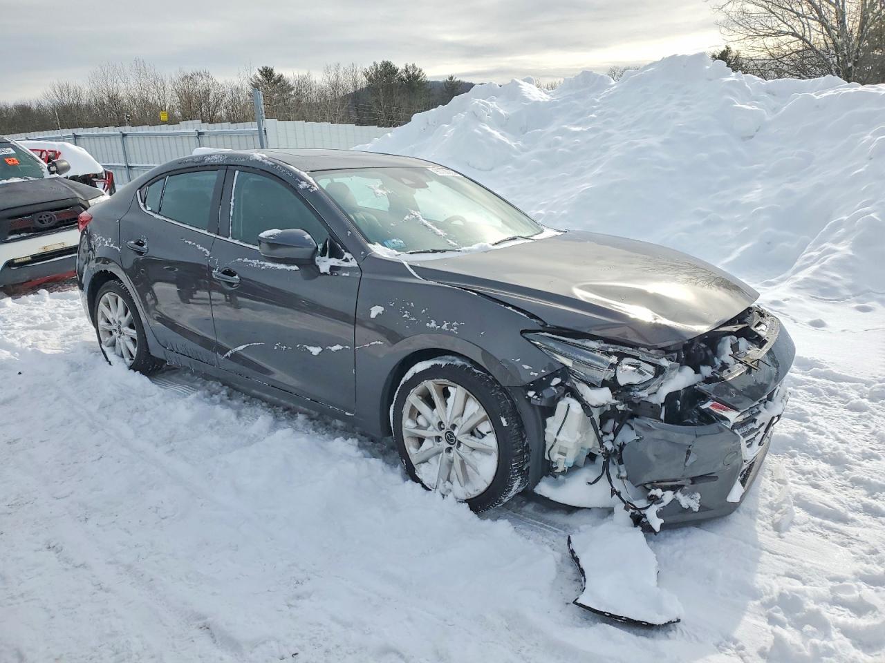 2017 MAZDA 3
