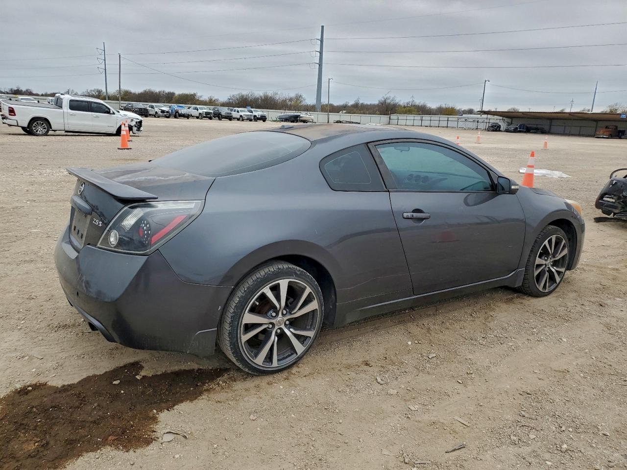 2011 NISSAN ALTIMA