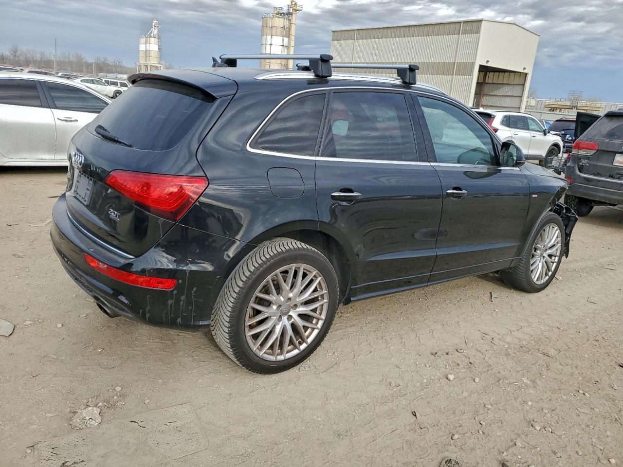 2017 AUDI Q5