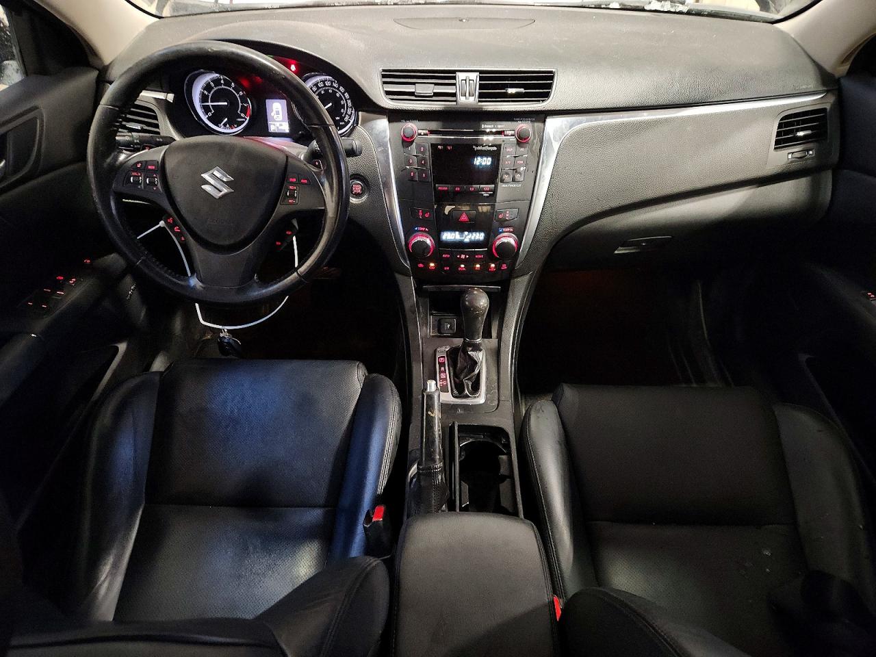 2011 SUZUKI KIZASHI